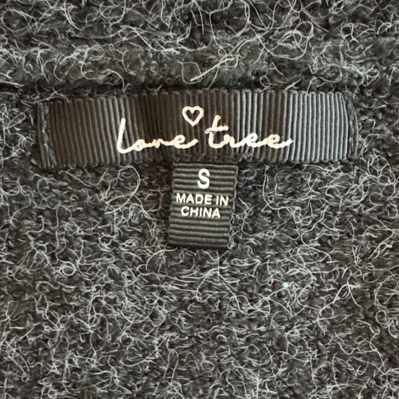 Love Tree Women's Charcoal Gray Cardigan Sweater Size S - Picture 6 of 11